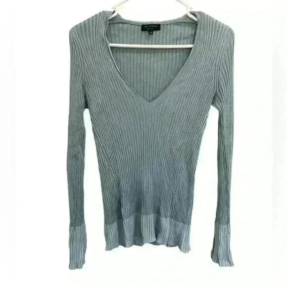 RAG AND BONE Blue Grey Ribbed Alyssa V-neck Button Cuff Sweater Pullover size SP - Picture 3 of 9